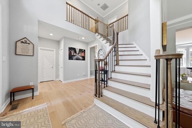 Photo - 3852 Glasgow Way