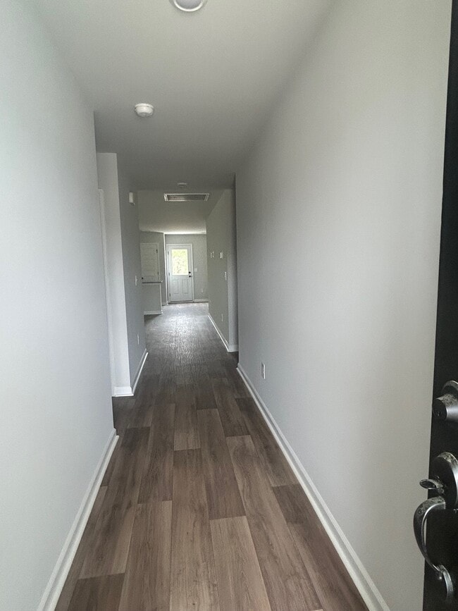 Photo - 1745 King Oaks Lp