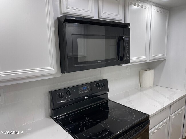 Photo - 8500 E Indian School Rd Unidad 248