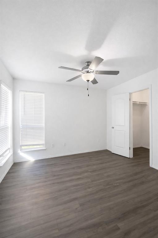 Photo - 2132 Redwing Way