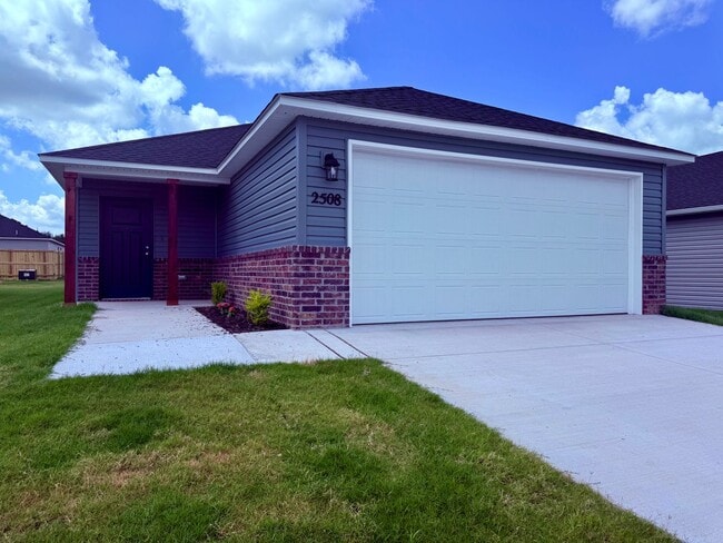 ***2508 E. Jan Street*** - ***2508 E. Jan Street*** House