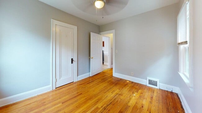 Photo - 18908 Cherokee Ave Unit 1