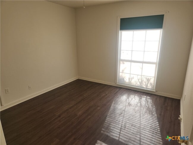 Photo - 902 S 23rd St