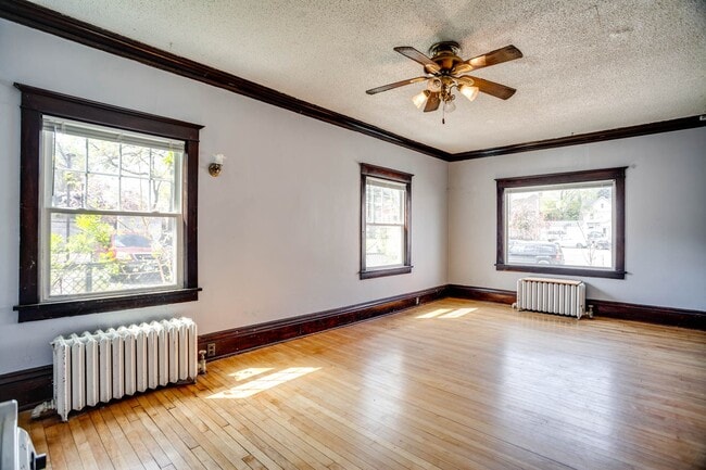 Photo - 3007 Irving Ave S Unidad 1