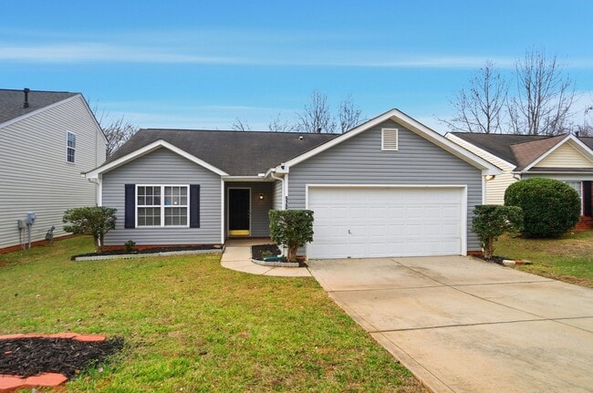 Building Photo - 3 bedroom single family home!