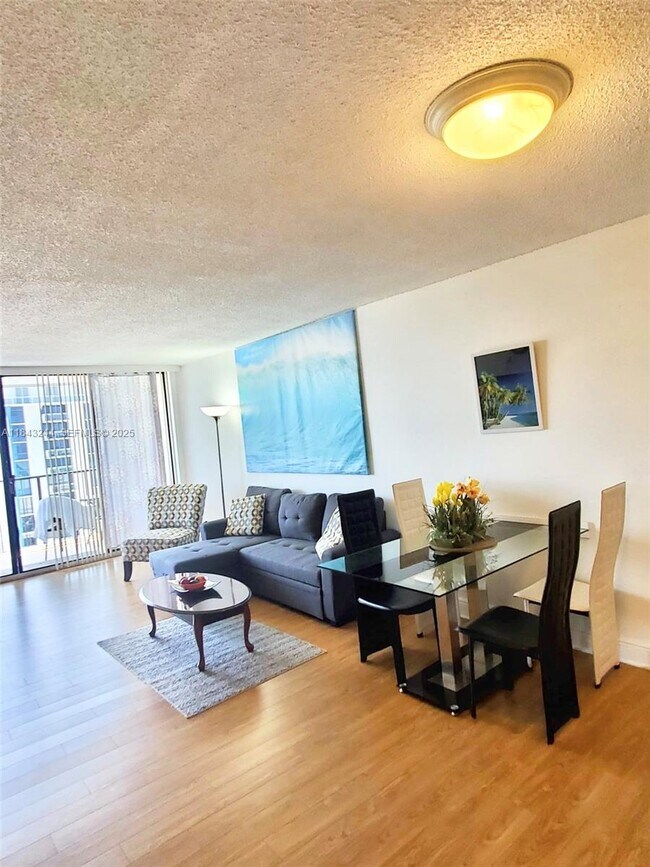 Building Photo - 2101 S Ocean Dr Unit 1506