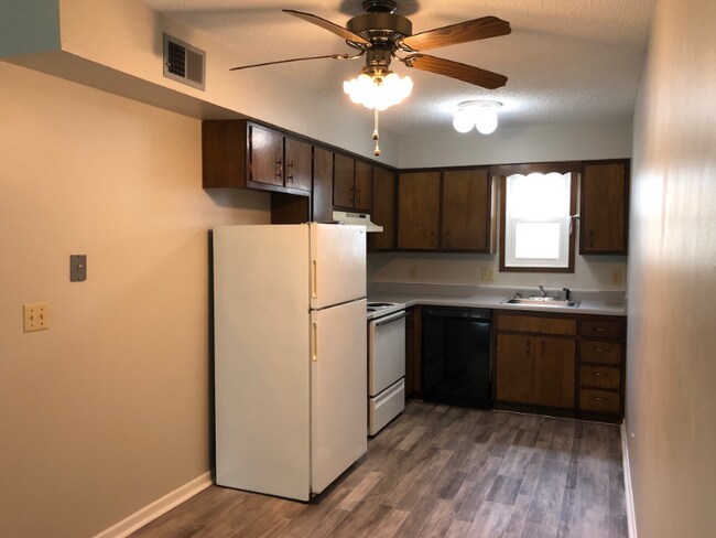 Photo - 1730 NW Pine Rd