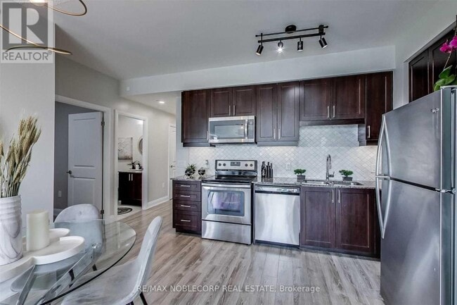 Photo - 2800 Keele St Unit 304