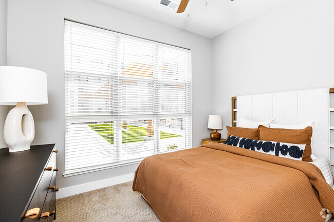 1BR, 1BA - 665SF