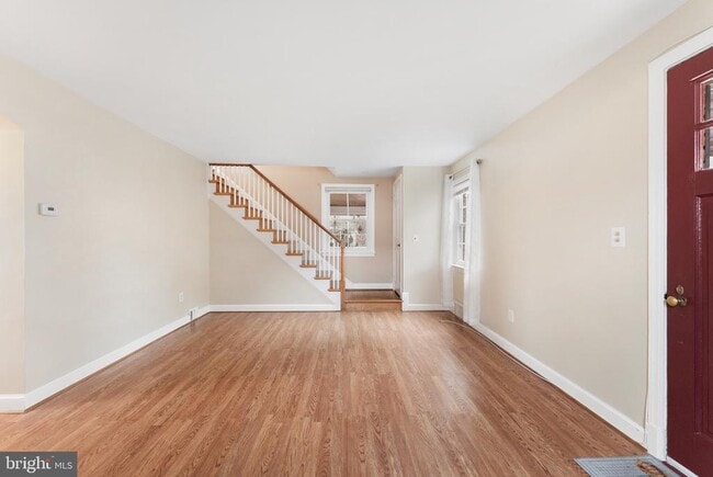 Photo - 4763 1st St N