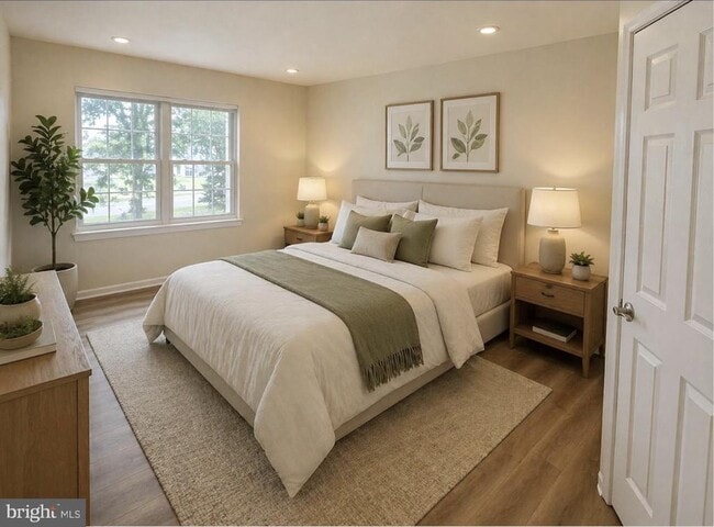 Photo - 2022 Beacon Hill Dr