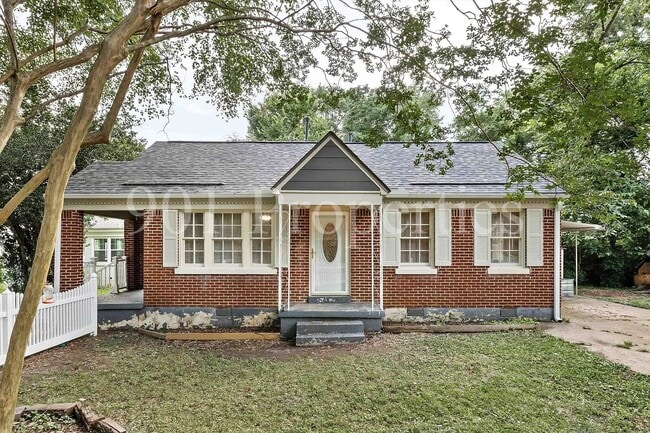 Building Photo - 3922 Spottswood Ave
