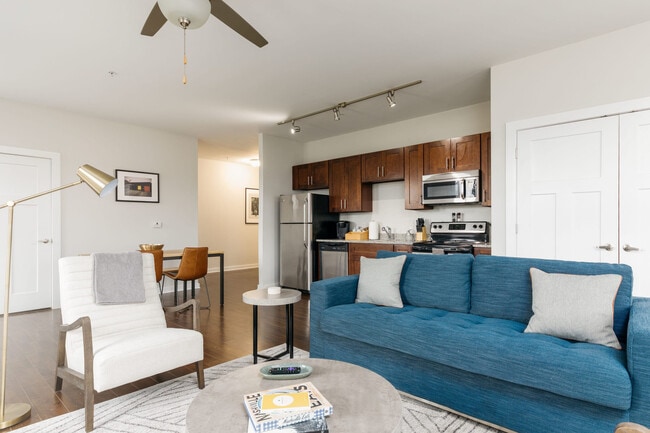 Photo - 1016 18th Ave S Unidad ID1014385P