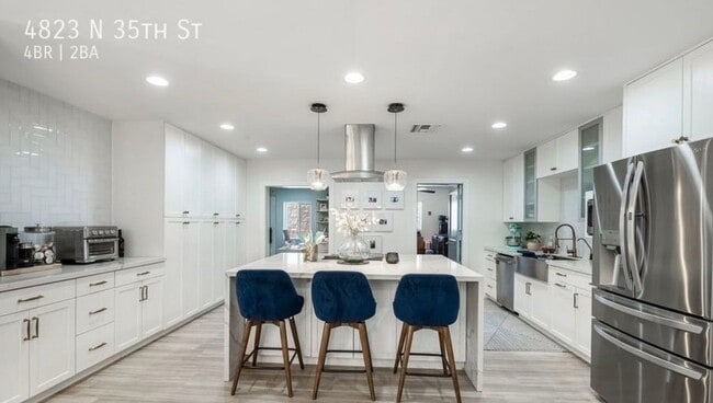 Photo - 4823 N 35th St
