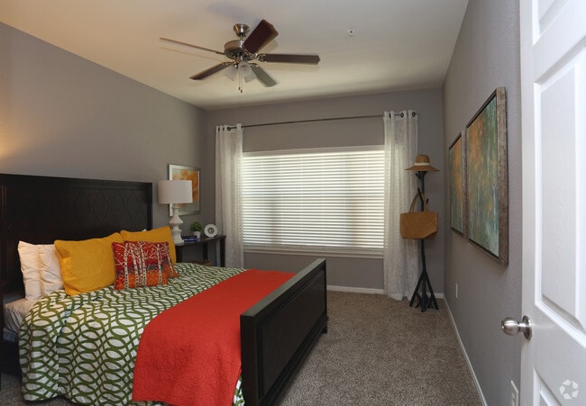 1br, 1ba_Bedroom_847 sf