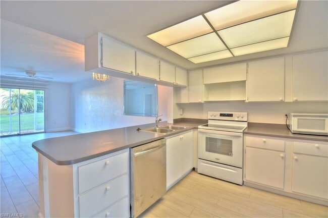 Photo - 2330 Naples Trace Cir