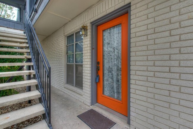 Photo - 1111 W 10th St Condo Unit 111