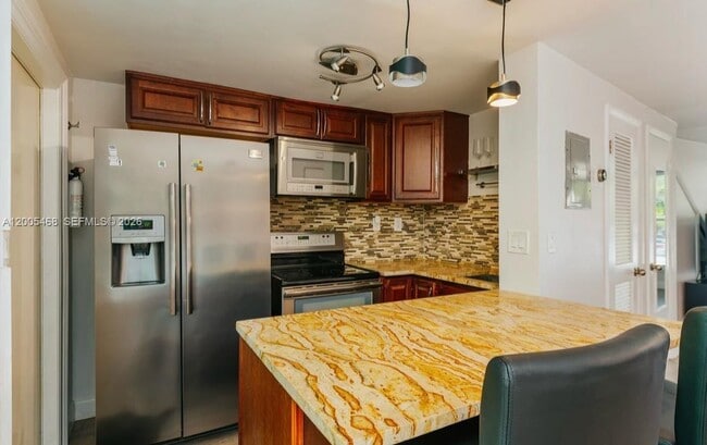 Photo - 6865 Bay Dr Unit 7