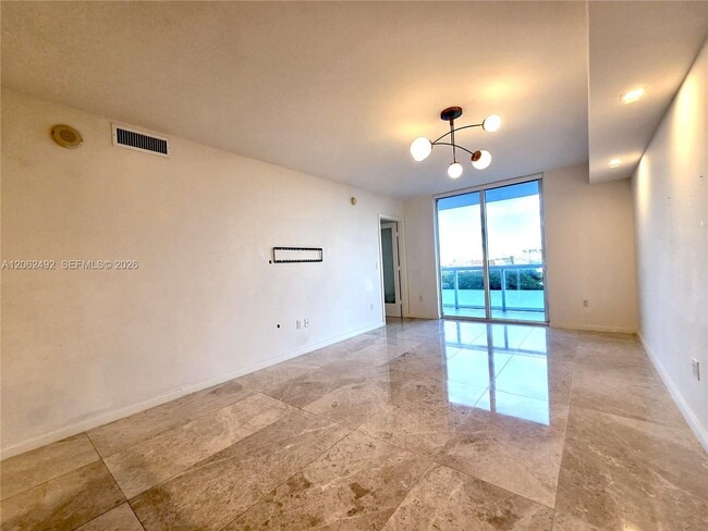 Photo - 50 Biscayne Blvd Unidad 804