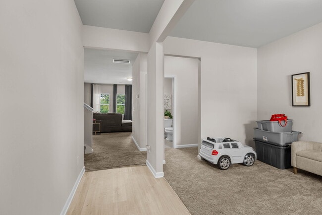 Photo - 1518 Valley Brook Dr SW