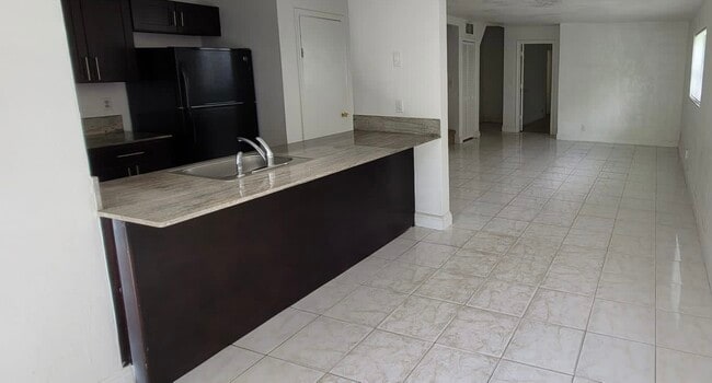 Photo - 3760 Riverside Dr Unit 1