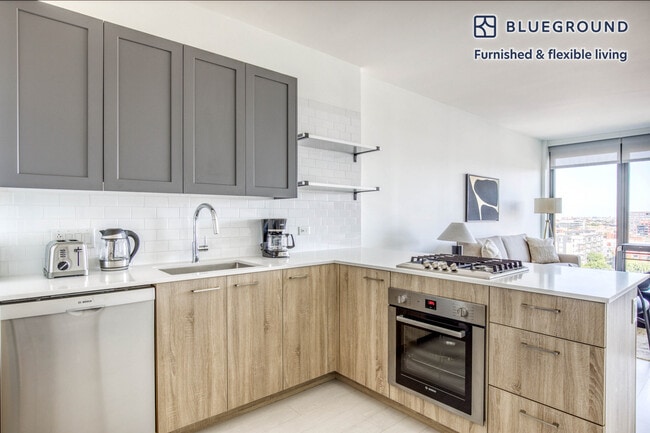 Photo - 1035 W Van Buren St Unit FL12-ID435