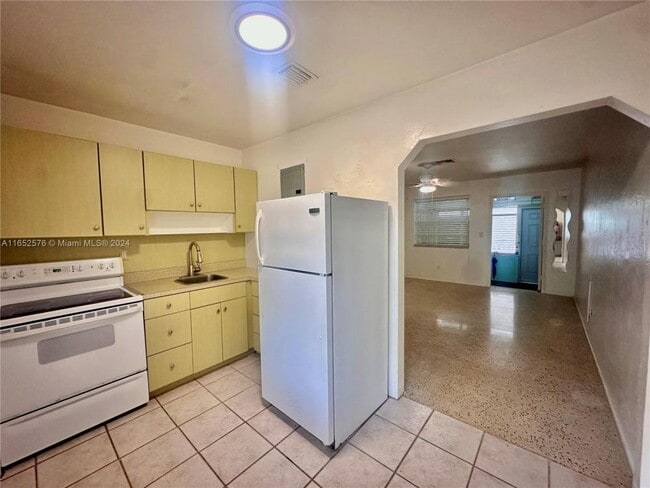 Photo - 2 bedroom in Hollywood FL 33020