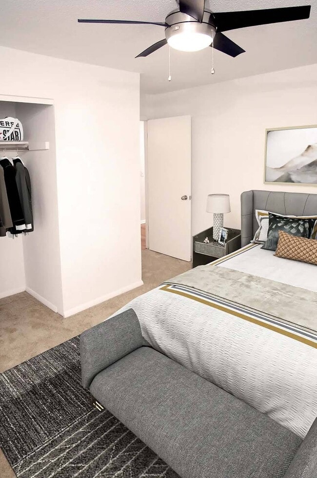 Dormitorio - Varsity Square