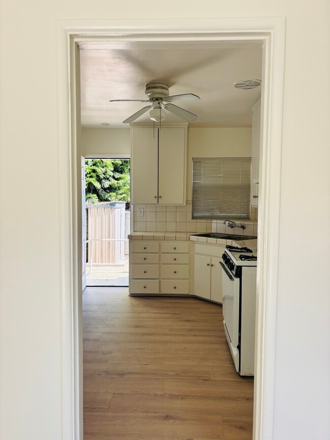 Cocina - 836 Fischer St Unidad D