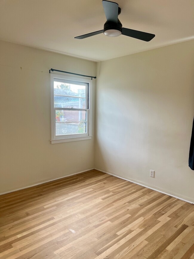 Photo - 525 W Plymouth St