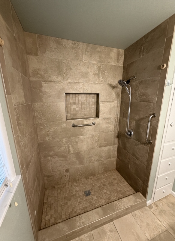 Photo - 1205 E Rose Dr