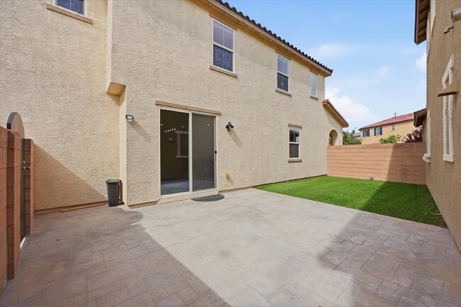 Photo - Beautiful home in the desirable Inspirada community! Move in ready!