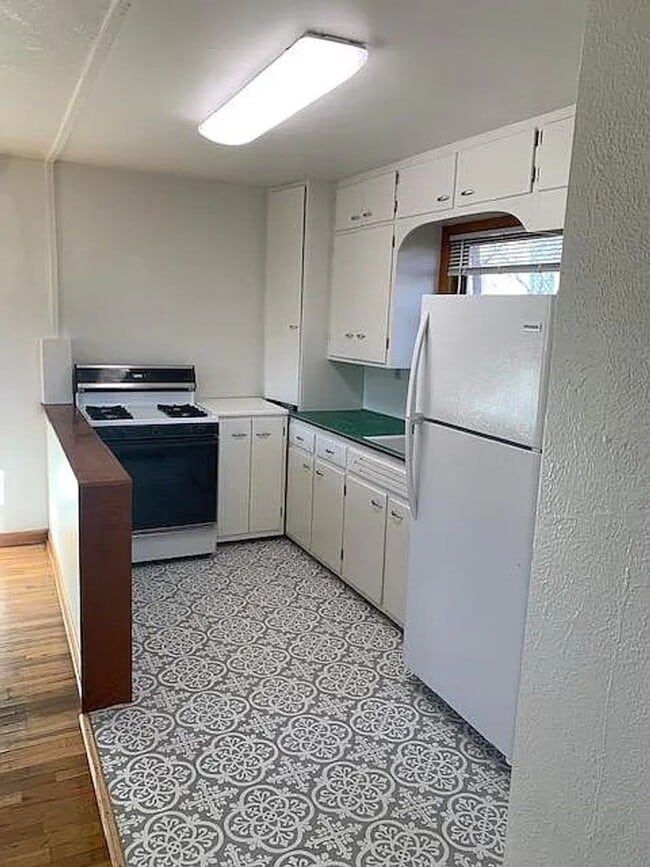 Photo - 1 Bedroom Apartment Available Now!