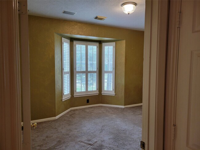 Photo - 1848 Nursery Rd