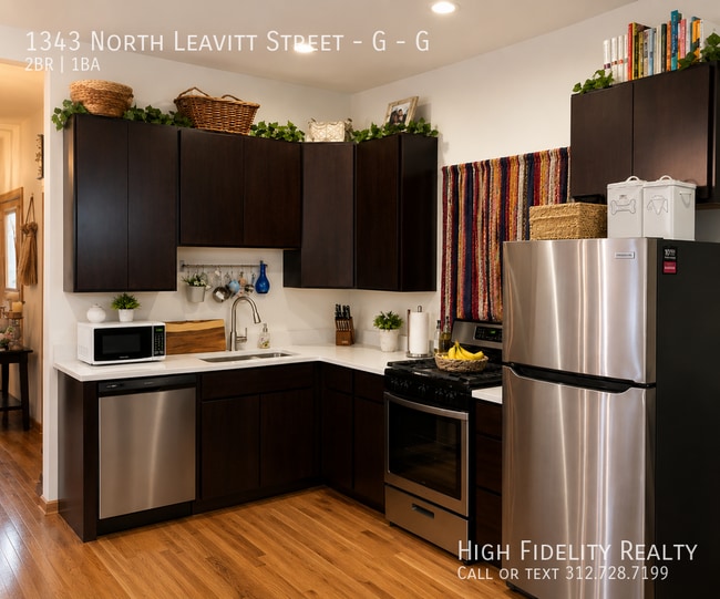 Photo - 1343 N Leavitt St Unit G