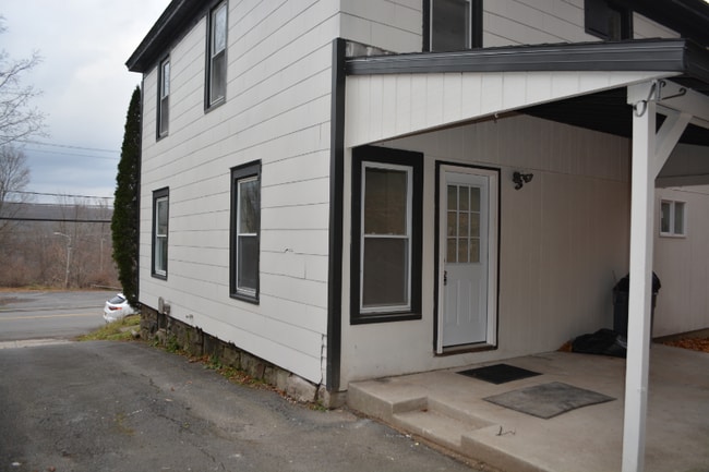 Photo - 330 E Main St