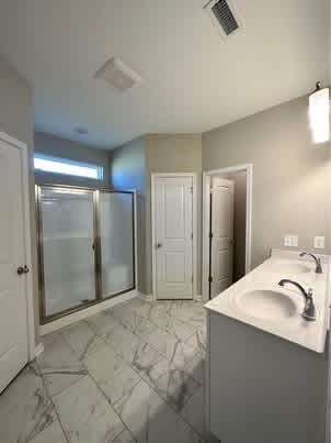 Photo - 277 Thorpe Dr