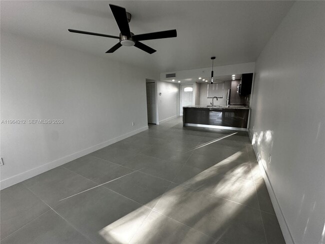 Photo - 10625 SW 112th Ave Unit 306