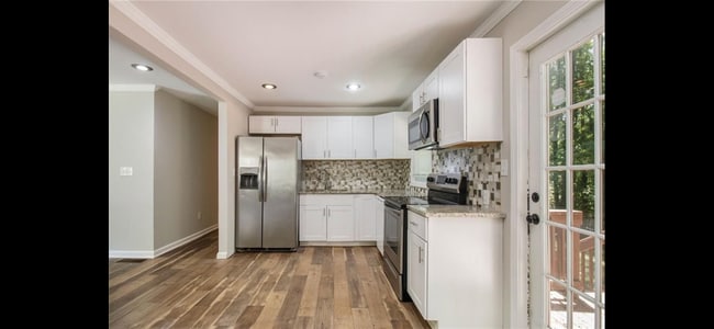 Photo - 3704 Asbury Ln SW