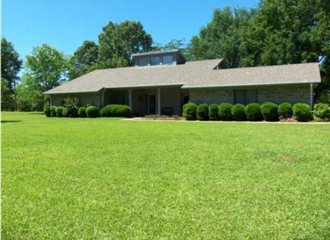 Spacious 3BR House in Byram - Spacious 3BR House in Byram