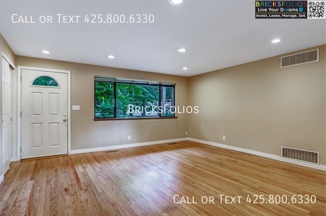 Photo - 7524 137th Ave NE