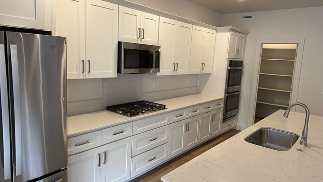 Photo - 11130 Aspen Hill Dr