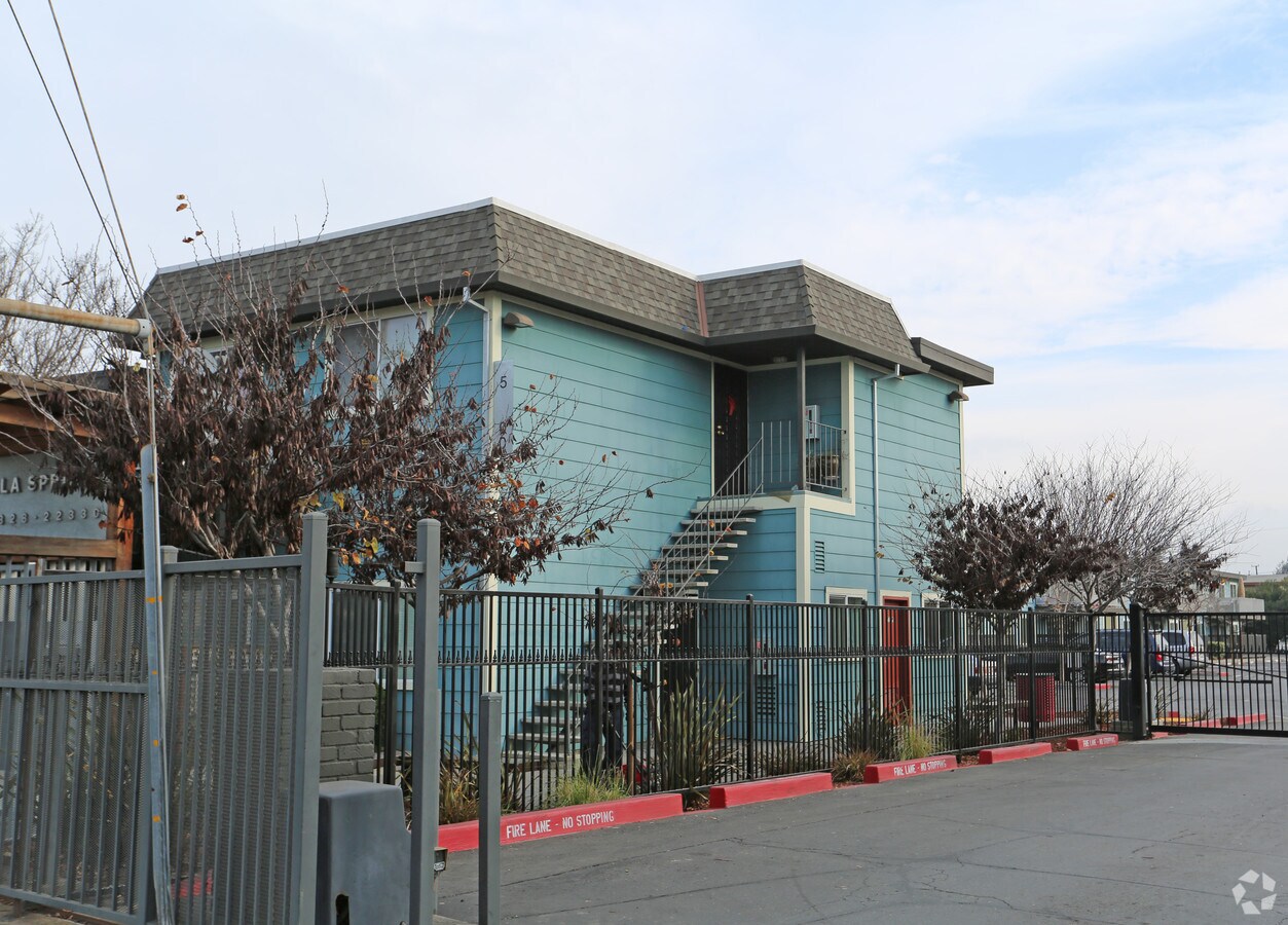 Photo - Villa Springs