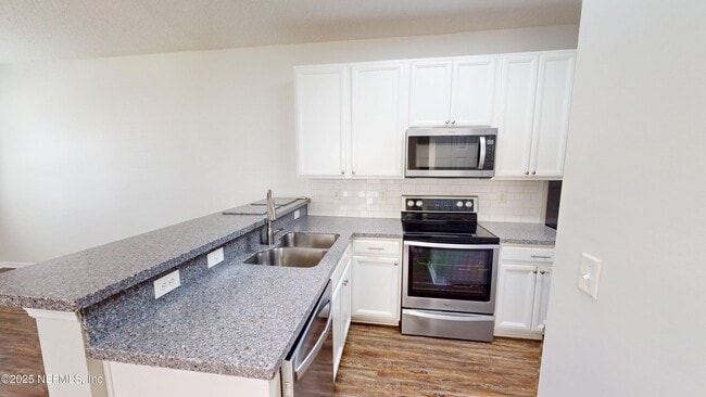 Photo - 448 Sherwood Oaks Dr