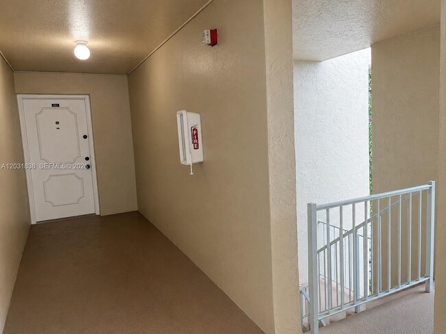 Photo - 9420 Tangerine Pl Unit 401