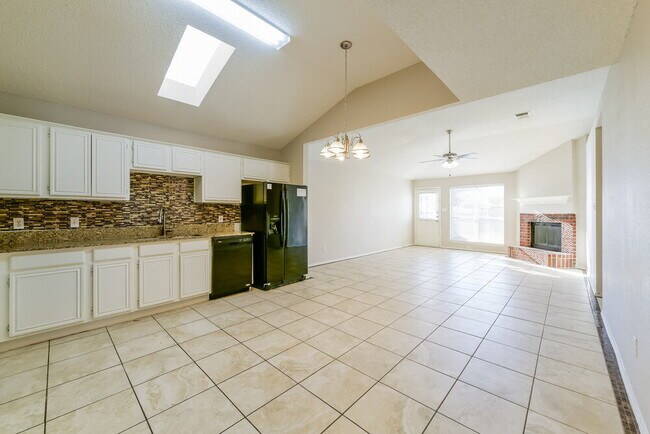 Photo - 6204 Tidewater Dr