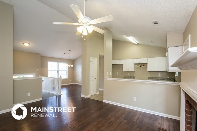 1005 Briarberry Ln