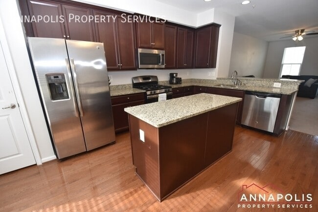 Photo - 619 Ravenwood Dr