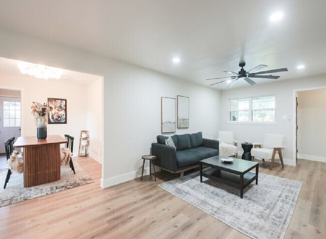 Photo - 2506 Swan Ct