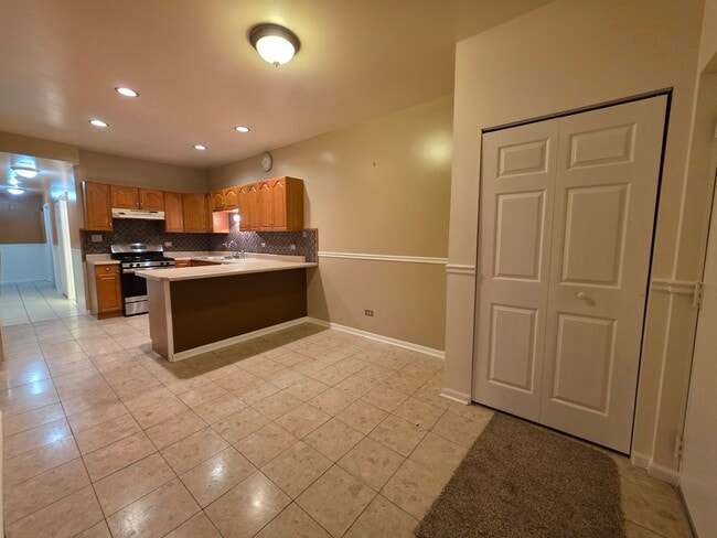 Photo - 6739 S Merrill Ave Unit 1N